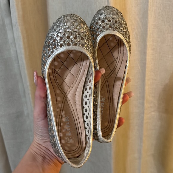 Link Girls Slip on Silver Glitter Ballet Flats Shoes Size 1 - Picture 2 of 7